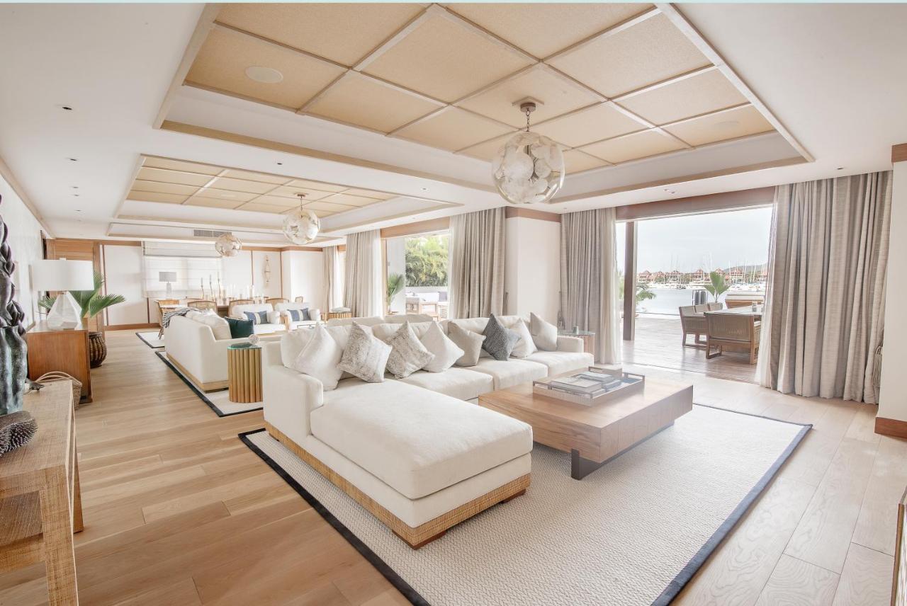 L'Escale Resort Marina & Spa - Small Luxury Hotels Of The World Виктория Экстерьер фото